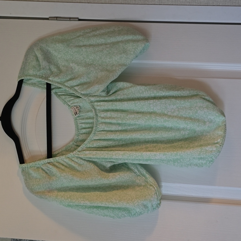 Light green crop top